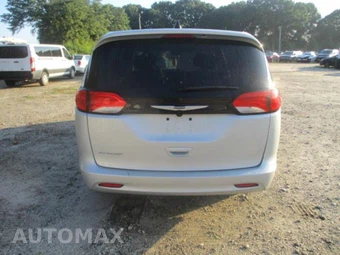 2024 Chrysler Voyager LX 121.6" WB - miniatura 14