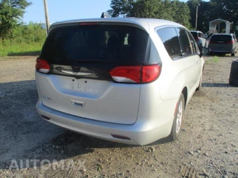 2024 Chrysler Voyager LX 121.6" WB - miniatura 15