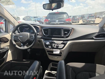 2024 Chrysler Voyager LX 121.6" WB - miniatura 11