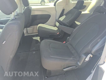 2024 Chrysler Voyager LX 121.6" WB - miniatura 13
