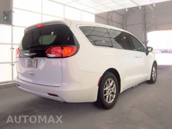 2024 Chrysler Voyager LX 121.6" WB - miniatura 4