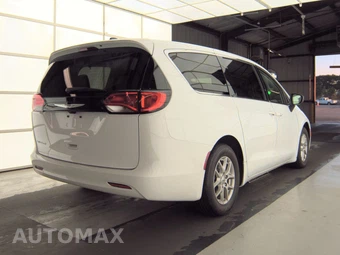 2024 Chrysler Voyager LX 121.6" WB - miniatura 4