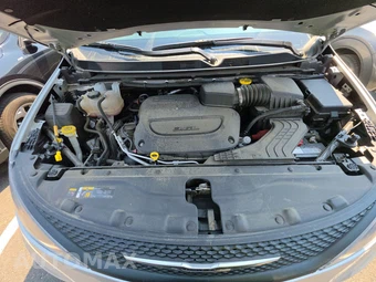 2024 Chrysler Voyager LX 121.6" WB - miniatura 16