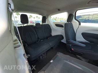 2024 Chrysler Voyager LX 121.6" WB - miniatura 14