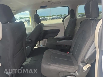 2024 Chrysler Voyager LX 121.6" WB - miniatura 13
