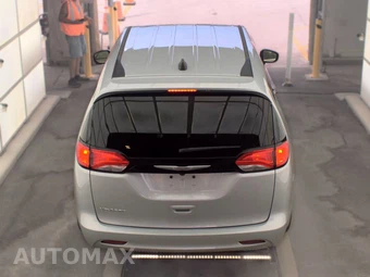 2024 Chrysler Voyager LX 121.6" WB - miniatura 5