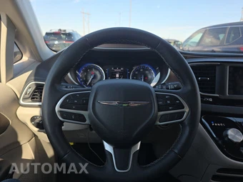 2024 Chrysler Voyager LX 121.6" WB - miniatura 10