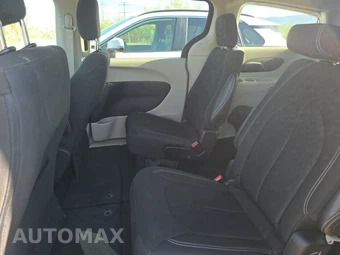 2024 Chrysler Voyager LX 121.6" WB - miniatura 13