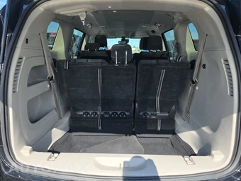 2024 Chrysler Voyager LX 121.6" WB - miniatura 18