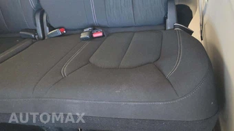 2024 Chrysler Voyager LX 121.6" WB - miniatura 22