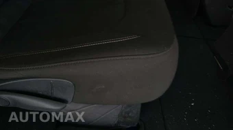 2024 Chrysler Voyager LX 121.6" WB - miniatura 25