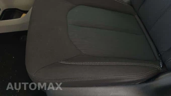 2024 Chrysler Voyager LX 121.6" WB - miniatura 28