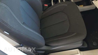 2024 Chrysler Voyager LX 121.6" WB - miniatura 39