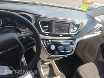 2024 Chrysler Voyager LX 121.6" WB - miniatura 11