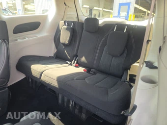 2024 Chrysler Voyager LX 121.6" WB - miniatura 14