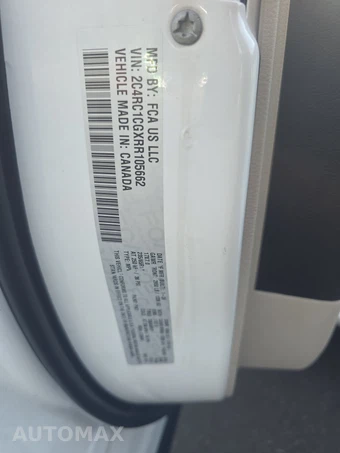 2024 Chrysler Voyager LX 121.6" WB - miniatura 15