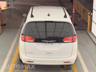 2024 Chrysler Voyager LX 121.6" WB - miniatura 5