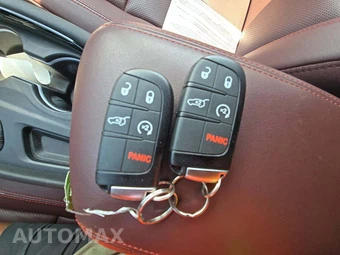 2024 Dodge Durango Citadel – miniatura 5