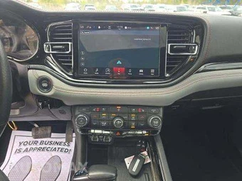 2024 Dodge Durango Citadel – miniatura 11