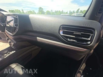 2024 Dodge Durango R/T – miniatura 17