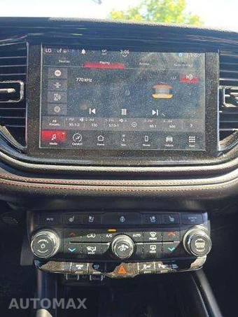 2024 Dodge Durango R/T Plus – miniatura 10