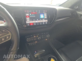 2024 Dodge Durango R/T Plus – miniatura 11