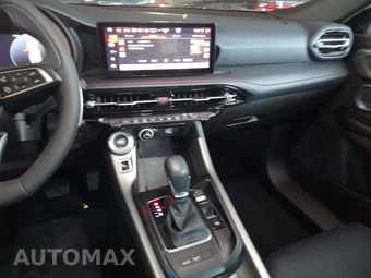 2024 Dodge Hornet Plug-In Hybrid R/T Plus - miniatura 10