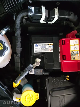 2024 Dodge Hornet Plug-In Hybrid R/T Plus - miniatura 21