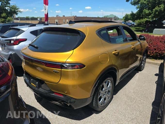 2024 Dodge Hornet Plug-In Hybrid R/T Plus - miniatura 3