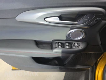 2024 Dodge Hornet Plug-In Hybrid R/T Plus - miniatura 9