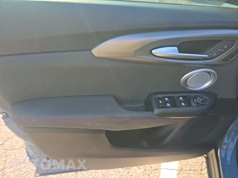 2024 Dodge Hornet Plug-In Hybrid R/T Plus - miniatura 9