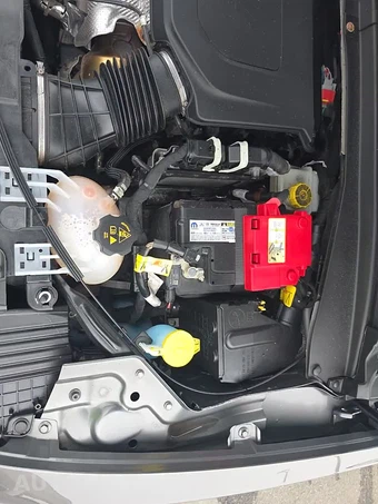 2024 Dodge Hornet Plug-In Hybrid R/T - miniatura 22