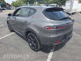 2024 Dodge Hornet Plug-In Hybrid R/T - miniatura 2