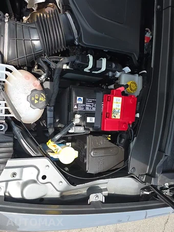 2024 Dodge Hornet Plug-In Hybrid R/T - miniatura 22