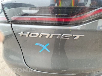 2024 Dodge Hornet Plug-In Hybrid R/T - miniatura 16
