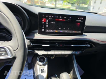 2024 Dodge Hornet Plug-In Hybrid R/T - miniatura 7