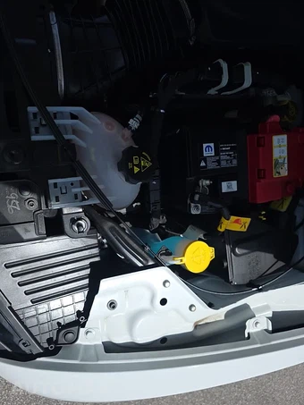 2024 Dodge Hornet Plug-In Hybrid R/T - miniatura 22