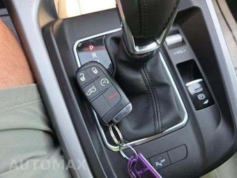 2024 Dodge Hornet Plug-In Hybrid R/T - miniatura 9