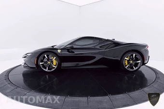 2024 Ferrari SF90 Spider - miniatura 13