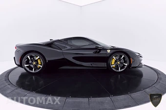 2024 Ferrari SF90 Spider - miniatura 17