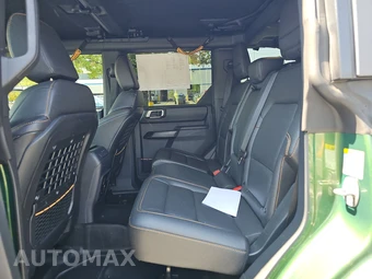 2024 Ford Bronco Badlands Advanced - miniatura 13