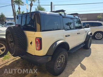 2024 Ford Bronco Badlands Advanced - miniatura 3
