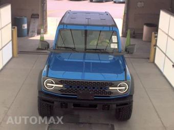 2024 Ford Bronco Badlands Advanced - miniatura 2
