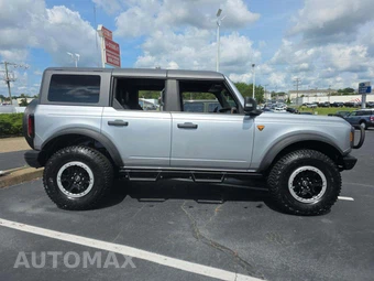 2024 Ford Bronco Badlands Advanced - miniatura 4
