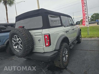 2024 Ford Bronco Badlands Advanced - miniatura 3