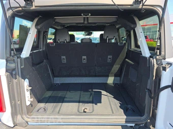 2024 Ford Bronco Black Diamond - miniatura 11