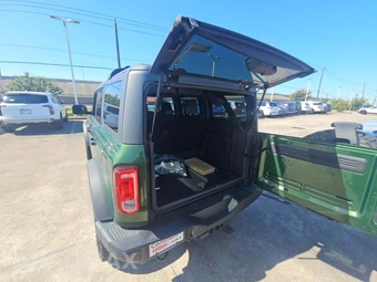 2024 Ford Bronco Black Diamond - miniatura 11