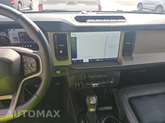 2024 Ford Bronco Outer Banks - miniatura 11