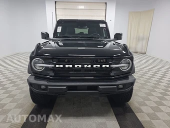 2024 Ford Bronco Outer Banks - miniatura 2