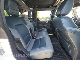 2024 Ford Bronco Outer Banks - miniatura 16